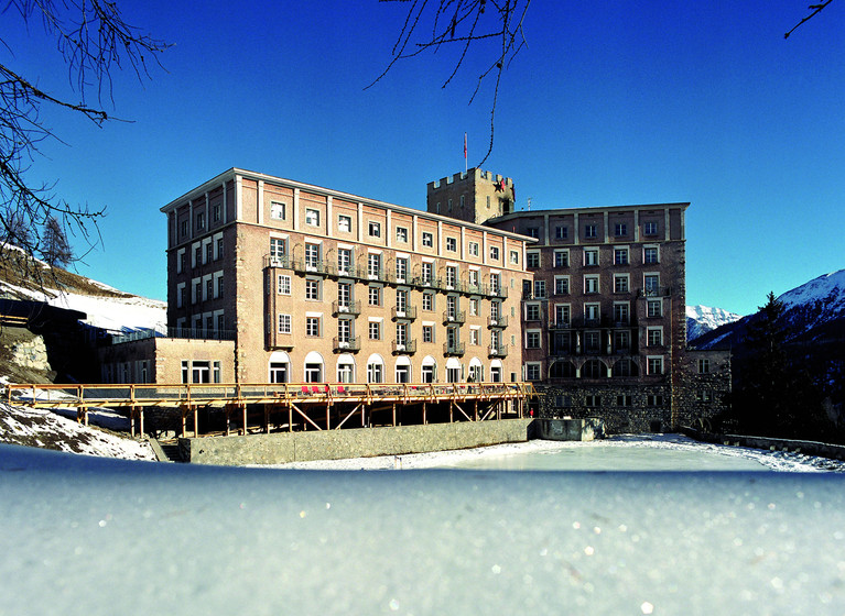 Das Hotel Castell im Winter von St. Moritz